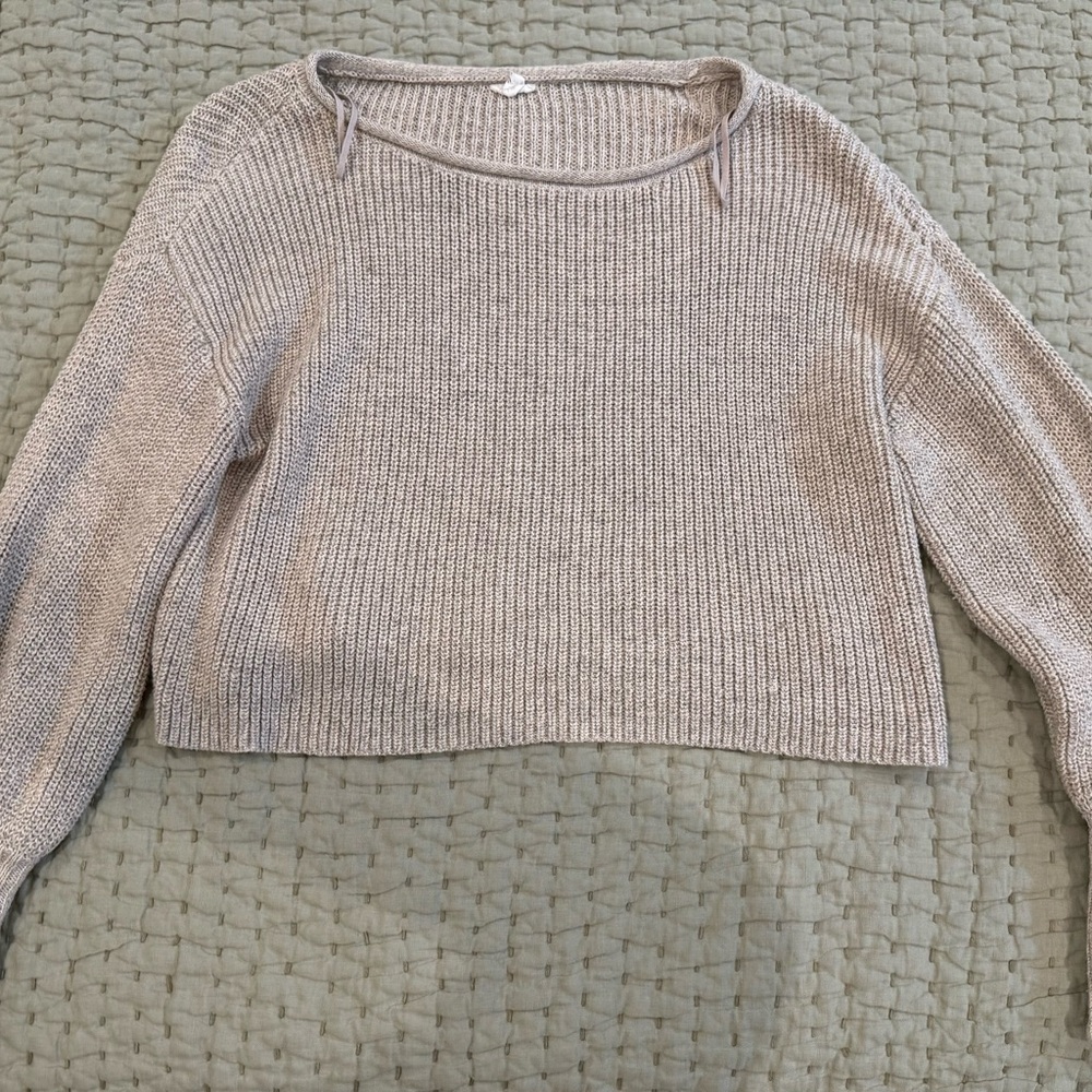 Cozy Garage Cropped Ribbed Sweater 🧸